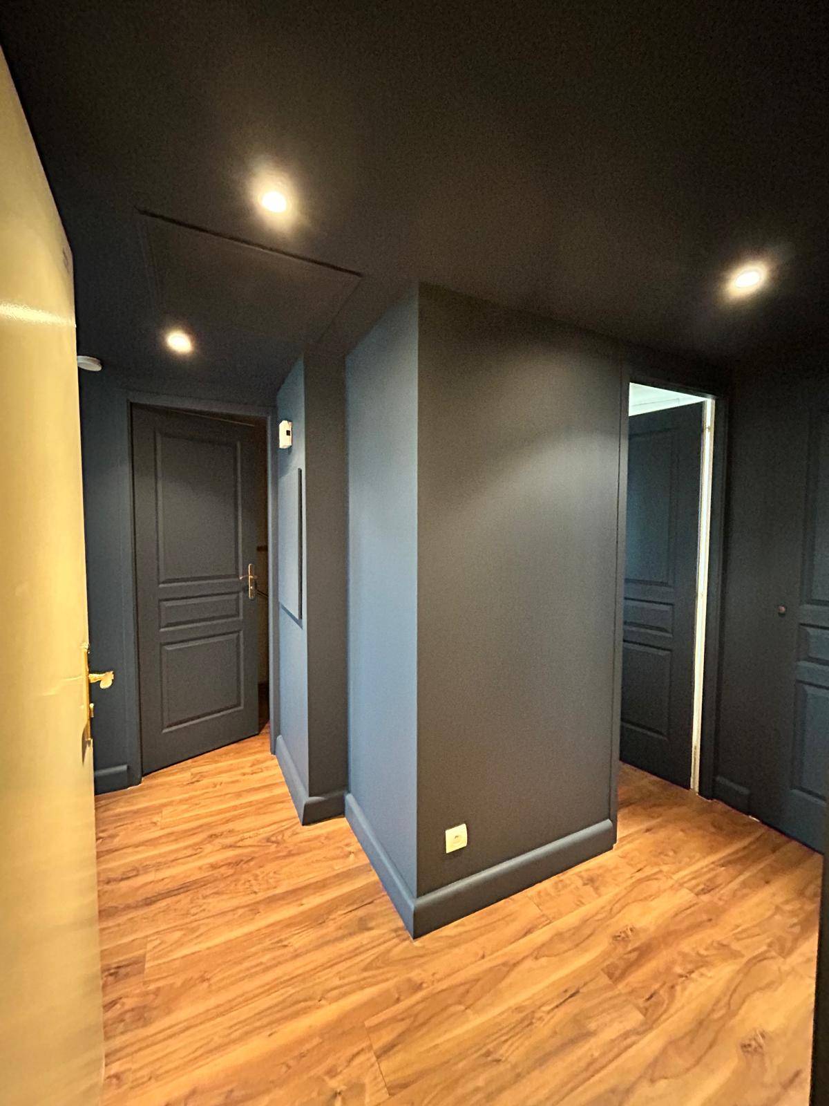 Travaux de rénovation de peintures intérieures à Sanary sur Mer dans le 83