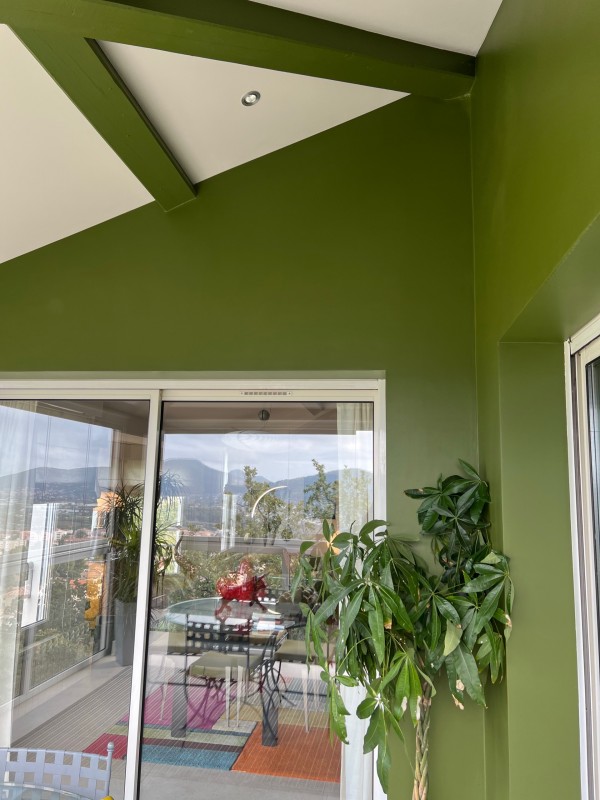 Faire rénover sa véranda à Toulon avec de la peinture Farrow and Ball par des peintres professionnels