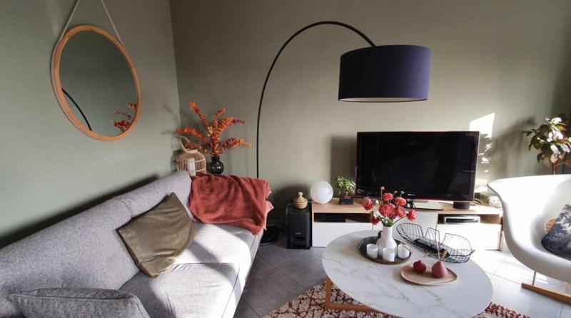 mise en peinture de votre salon avec les peintures de la marque haut de gamme FARROW AND BALL par une bonne entreprise de décoration et de rénovation dans le VAR