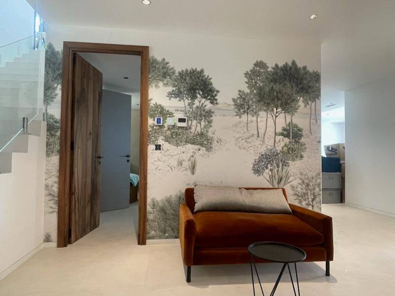 Application murale d'un papier peint panoramique sur mesure Dune Isidore Leroy à Bandol dans le 83