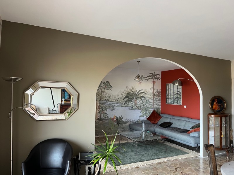 Conseils déco pour donner du charme à son salon avec un décorateur d'intérieur à Toulon