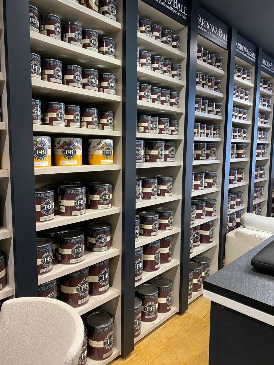 Magasin de peinture et mise en peinture par peintres professionnels au Lavandou dans le 83