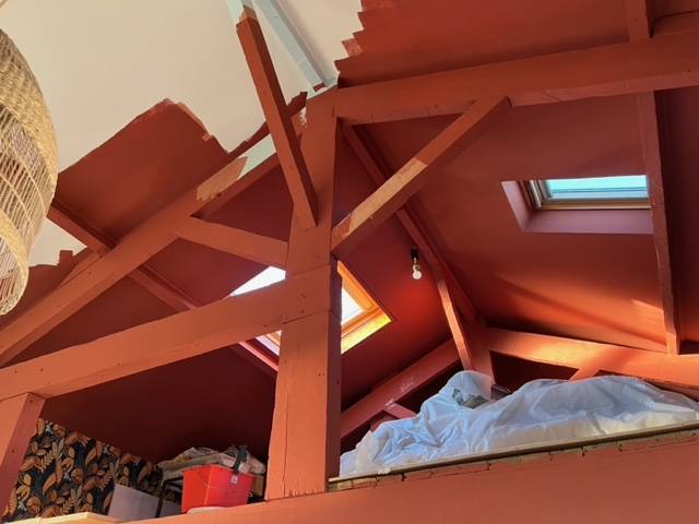 Travaux de peinture murale rouge tendance FARROW & BALL n°42 picture gallery red à Sanary sur Mer dans le 83