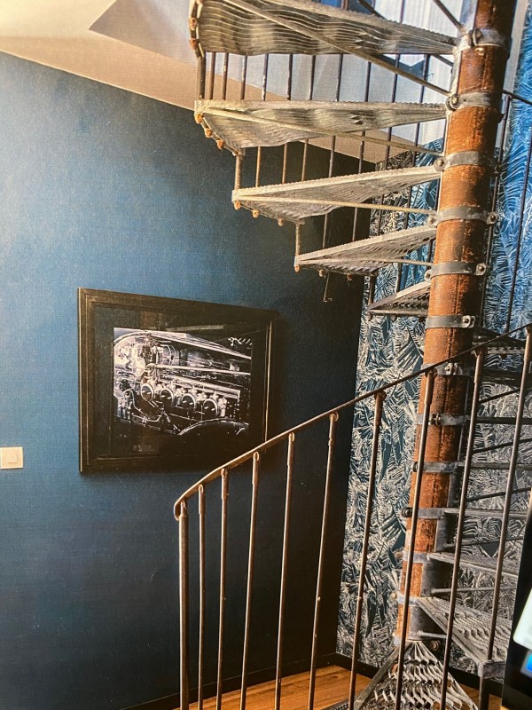 bleu nuit tel HAGUE BLUE N°30 de Farrow and Ball. en vente à Toulon dans le var