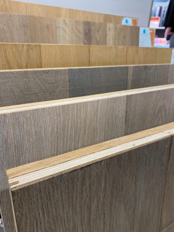 Parquet de la marque française CHÊNE DE L'EST en vente à TOULON par une bonne entreprise